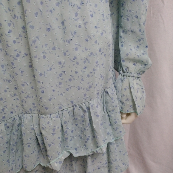 The Fashion Poet Cold Shoulder Midi Dress - Picture 3 of 14